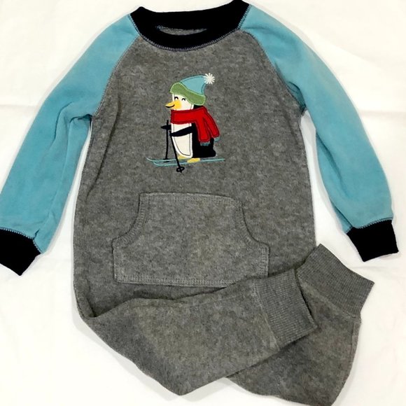 CARTER"S Fleece One-Piece Romper Jumpsuit Bodysuit Penguin Skiing Size 18 Months - Picture 1 of 9